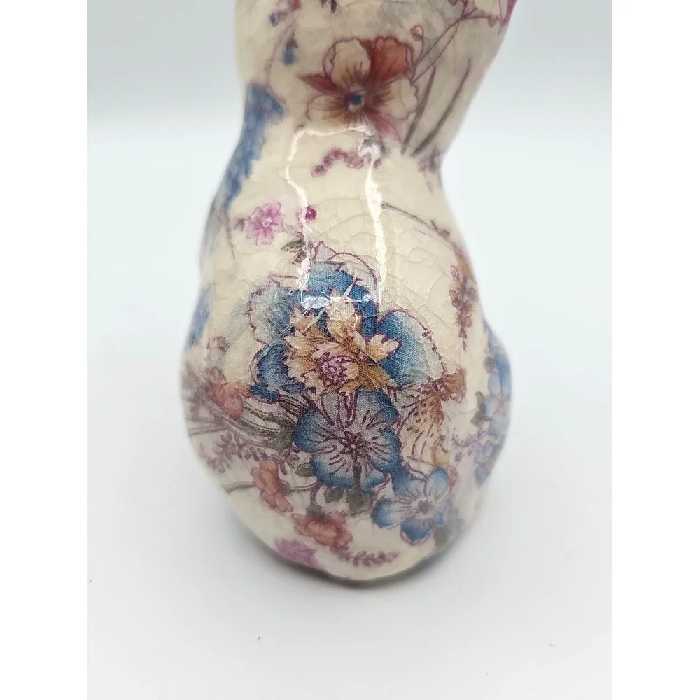 N/A charming vintage